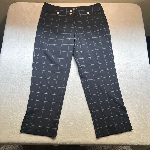 Nike Dri-Fit golf women’s capris SZ 4 - Picture 1 of 3